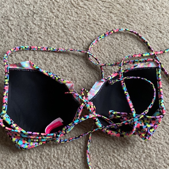 Victoria’s Secret Bundle bikini tops - Picture 5 of 9